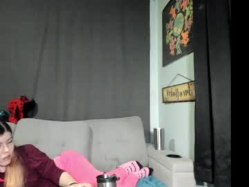 Roxihazeleyes October 19, 2025 Chaturbate stream image