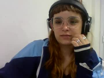 Sweetmoonns2 October 19, 2025 Chaturbate stream image