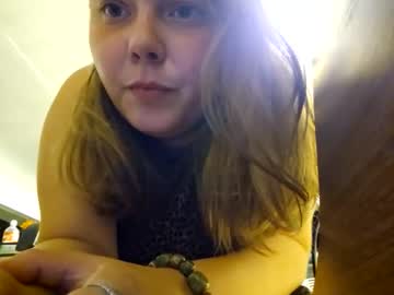Strawberryluv420 October 19, 2025 Chaturbate stream image