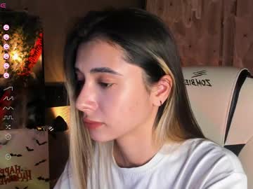 Darlabelle October 19, 2025 Chaturbate stream image