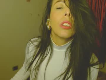 Ela_3611 October 19, 2025 Chaturbate stream image