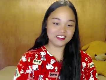 Urasian_Hotchix69 October 19, 2025 Chaturbate stream image