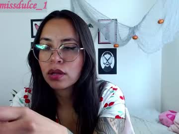 Dulcemaria_Alvarez22 October 19, 2025 Chaturbate stream image