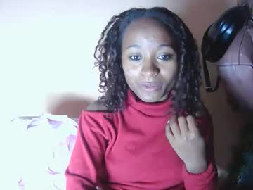 Francine925426 October 19, 2025 Chaturbate stream image