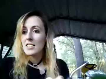 Whatsheralias October 19, 2025 Chaturbate stream image