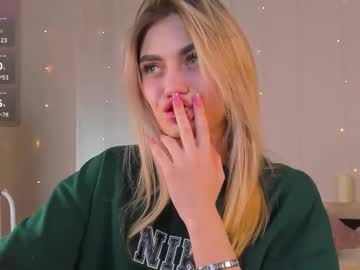 Cherry_Pr1ce October 19, 2025 Chaturbate stream image