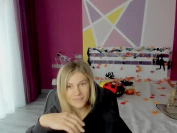 Merrycristi October 20, 2025 Chaturbate stream image