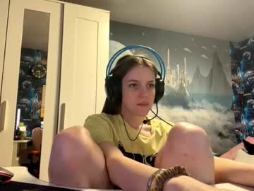 Melonygriffen October 20, 2025 Chaturbate stream image