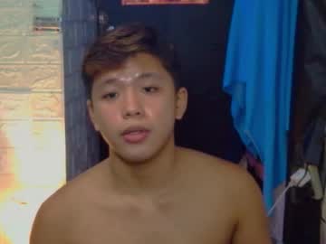 Edrianburca052 October 20, 2025 Chaturbate stream image