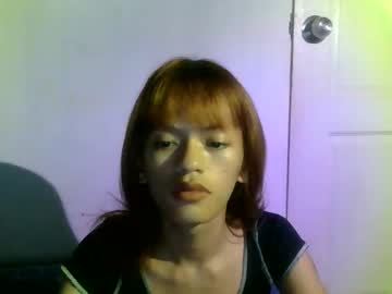 N1raa stream photo from October 20, 2025