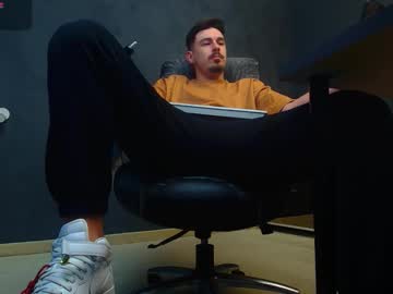 Enzorace October 21, 2025 Chaturbate stream image