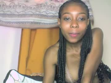 Layannek October 21, 2025 Chaturbate stream image