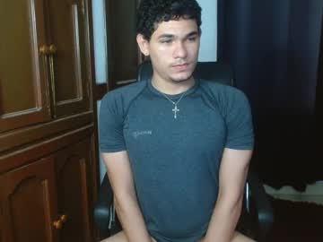 Zyrosxk October 21, 2025 Chaturbate stream image
