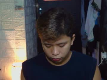 Edrianburca052 October 21, 2025 Chaturbate stream image