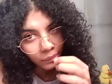 Lucybellea October 21, 2025 Chaturbate stream image
