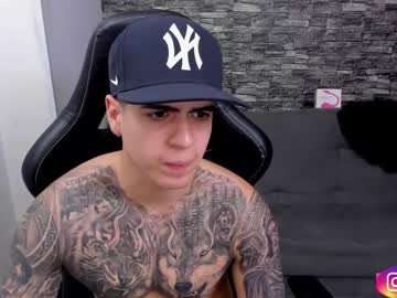 Mathew_Wolf4 October 21, 2025 Chaturbate stream image