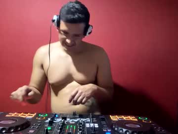 Davidhot111 October 22, 2025 Chaturbate stream image