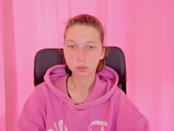 Cuteellii October 22, 2025 Chaturbate stream image