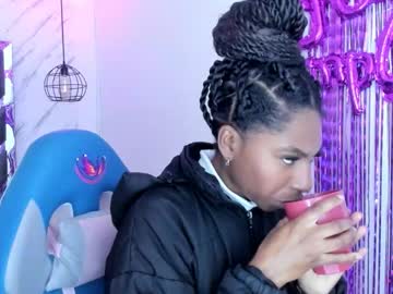 Queen_Perla_ October 22, 2025 Chaturbate stream image