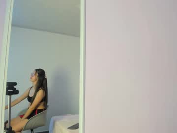 Lau_Saenz_ October 22, 2025 Chaturbate stream image