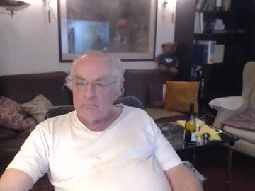 Philoumis2 October 22, 2025 Chaturbate stream image