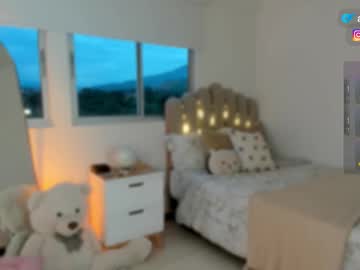 Andreathomson October 22, 2025 Chaturbate stream image