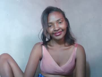 Mariah586 October 23, 2025 Chaturbate stream image