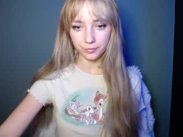 Luciacam20 October 23, 2025 Chaturbate stream image