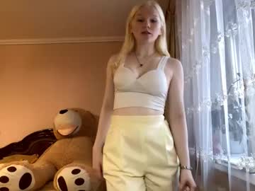 Lindabreines October 23, 2025 Chaturbate stream image
