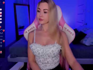 Adeleroberts October 24, 2025 Chaturbate stream image