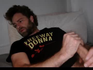 Tigerzaddy stream photo from October 24, 2025