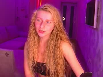 Amaliaqueen999 October 24, 2025 Chaturbate stream image