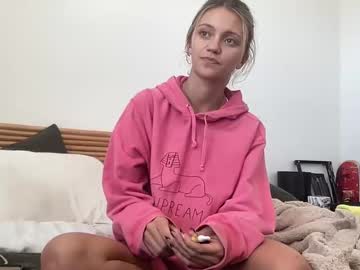 Greeneyeddream129 October 24, 2025 Chaturbate stream image