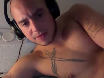 Elcarlobukowski1905 October 25, 2025 Chaturbate stream image