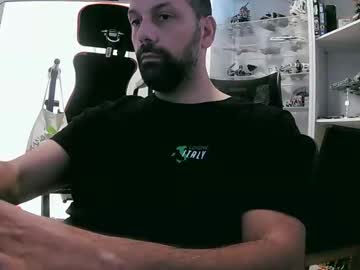 Scorpion_Cock stream photo from October 25, 2025