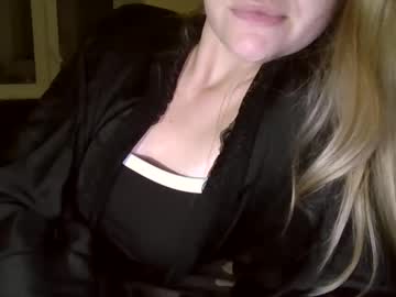 Auroraxroses October 25, 2025 Chaturbate stream image