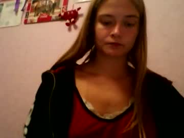 Happyemily18 October 25, 2025 Chaturbate stream image