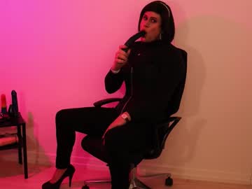 Sweet_Bella16 October 25, 2025 Chaturbate stream image