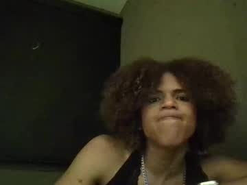 Lauraatv October 26, 2025 Chaturbate stream image