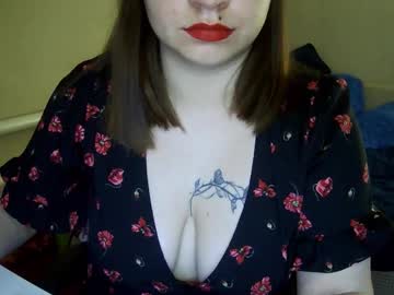 Milaxcute stream photo from October 26, 2025