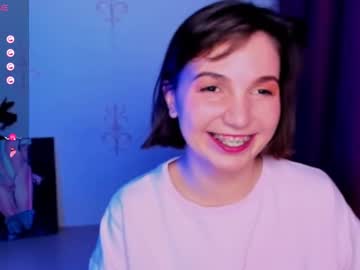 Kindhazelhere_ October 26, 2025 Chaturbate stream image
