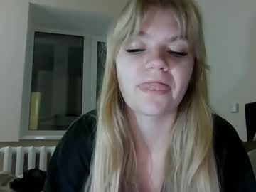 Auroraxroses October 26, 2025 Chaturbate stream image