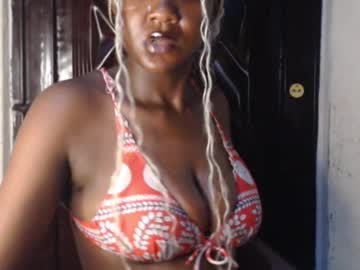 Cocoluxe1 October 26, 2025 Chaturbate stream image