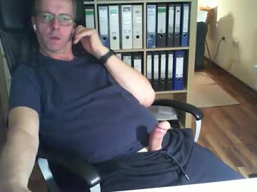 Lefti27 October 26, 2025 Chaturbate stream image