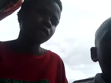 Pettitelavine October 27, 2025 Chaturbate stream image