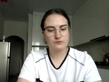 Lunavelvet3 October 28, 2025 Chaturbate stream image