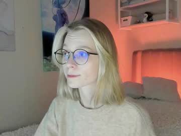 Lunar_Sofia October 28, 2025 Chaturbate stream image
