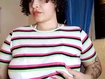 Wallace_Juli October 28, 2025 Chaturbate stream image