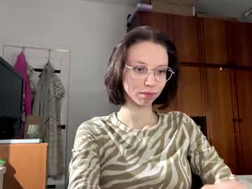 Iluminadabiase October 28, 2025 Chaturbate stream image