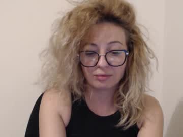 Selenna_Emma843468 October 28, 2025 Chaturbate stream image